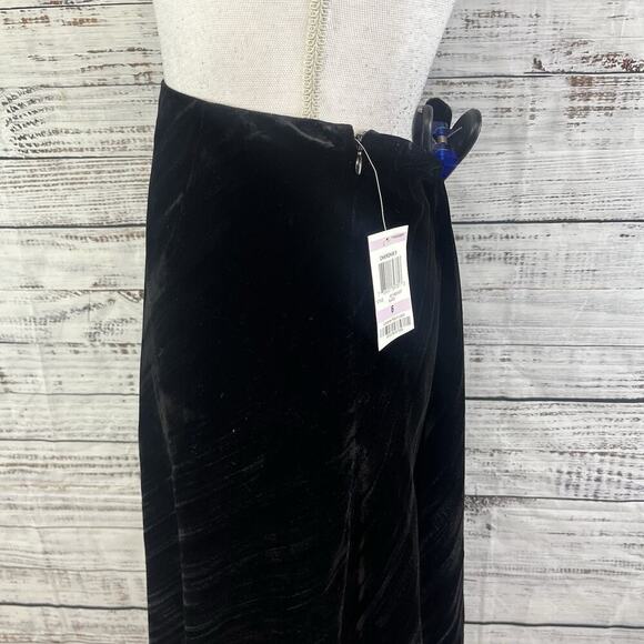 Style & Co Skirt size 6 Black Velveteen Bias Knee A Line Modest Party Cocktail - Picture 5 of 8